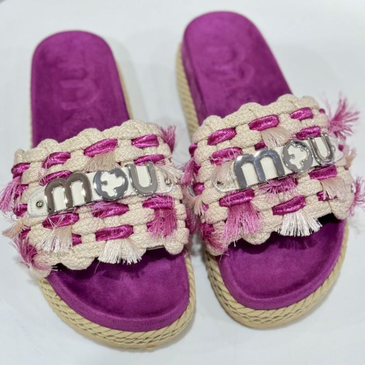  MAUVE