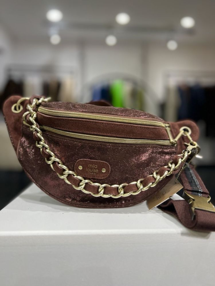  AUBURN