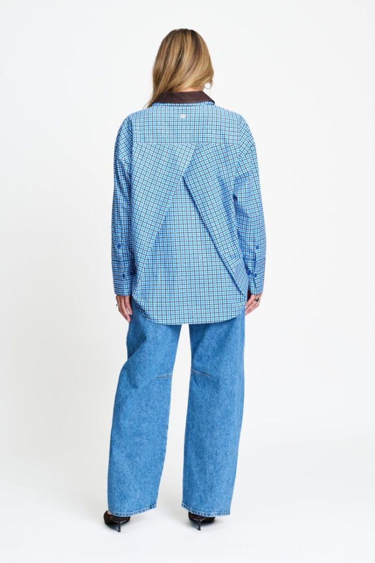  Bleu
