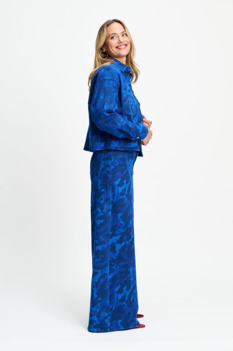  Bleu